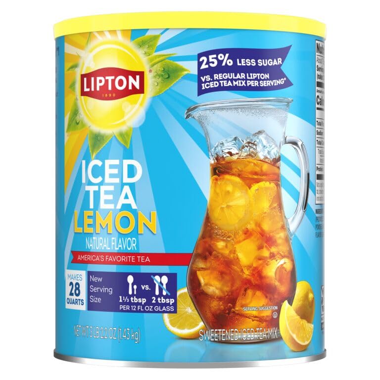 Pouring Lipton mix into a glass reveals a smooth lemon-forward tea.