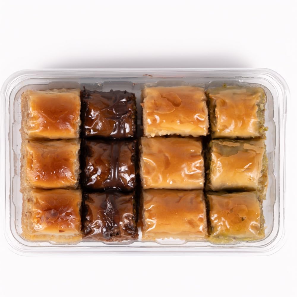 Loccumia Baklava gift box with chocolate—perfect for celebrations and gifting.