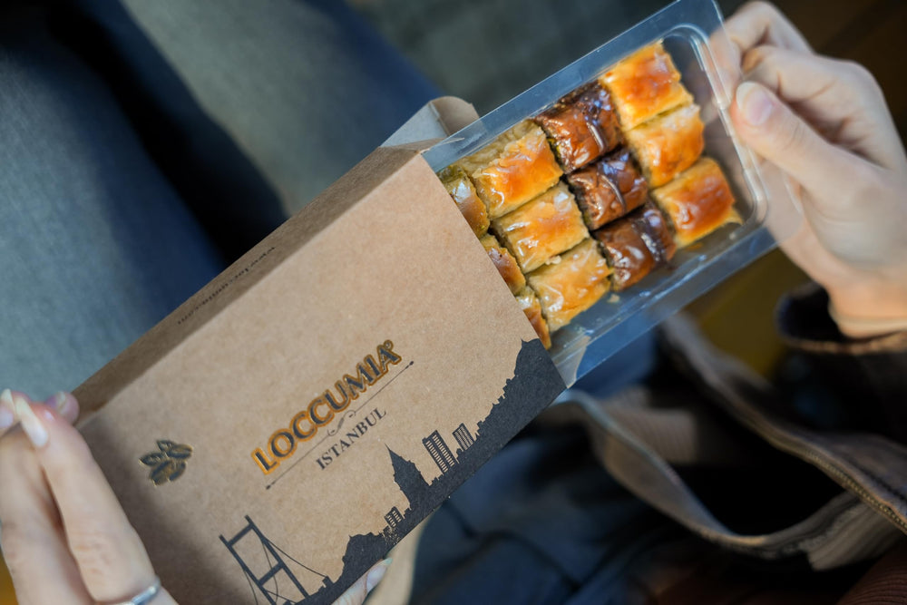 Loccumia Baklava gift box packaging—elegant packaging enhances gifting impression.
