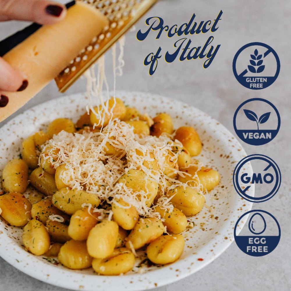 Vegan, egg-free gnocchi with vegetables, ideal for plant-based meals.