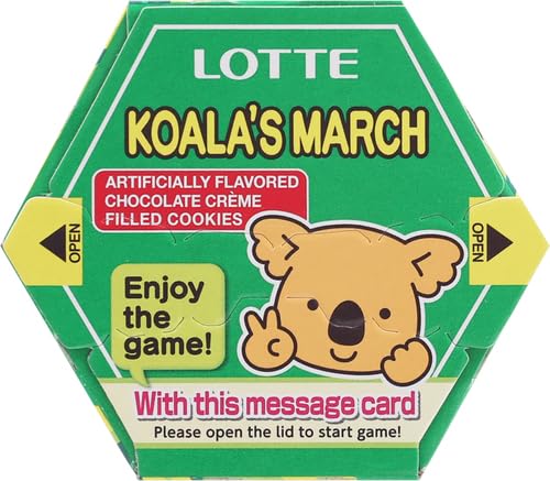 Chocolate cream center visible in Lotte Koala's March cookie, ideal for lunches.