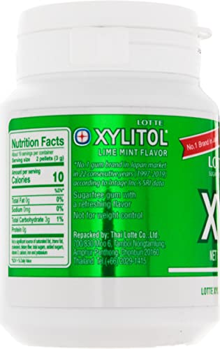 Lotte Xylitol Lime Mint Gum open pack for on-the-go breath refresh.