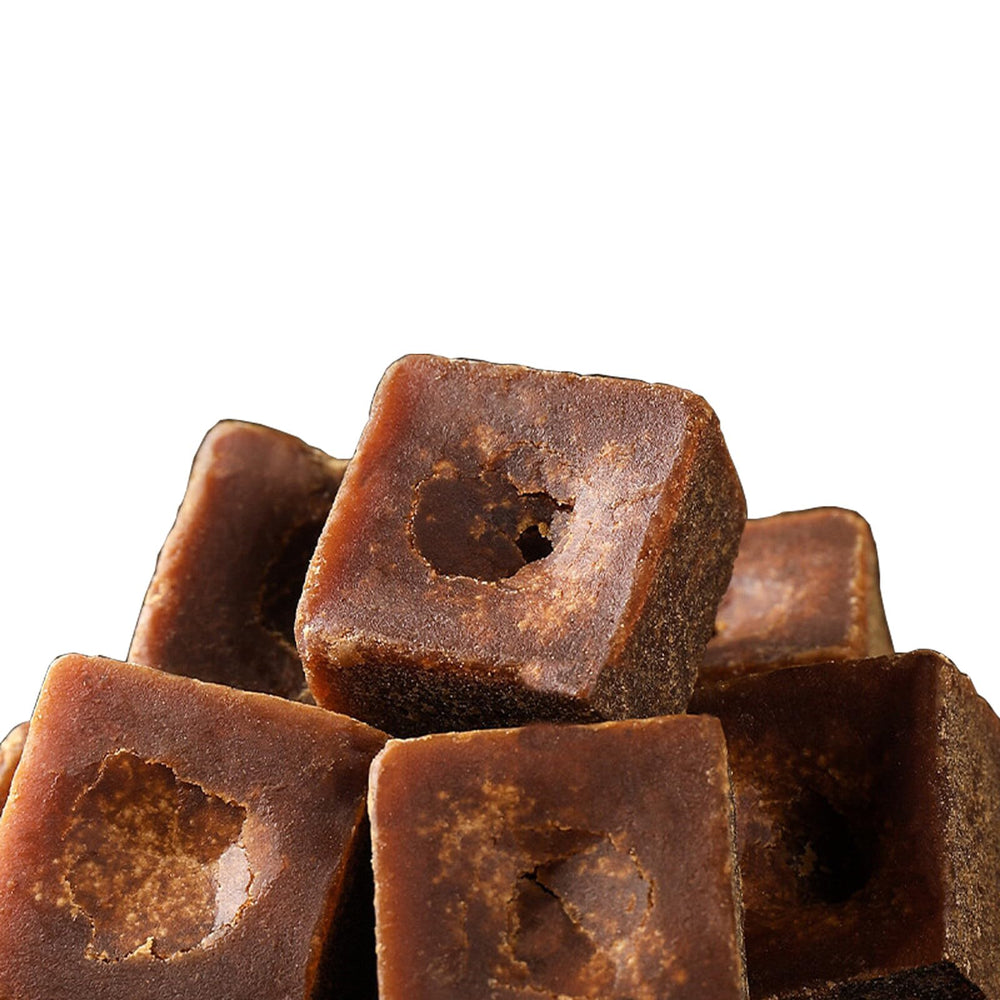 LUCENTIS handmade in Yunnan, showcasing traditional sugarcraft.