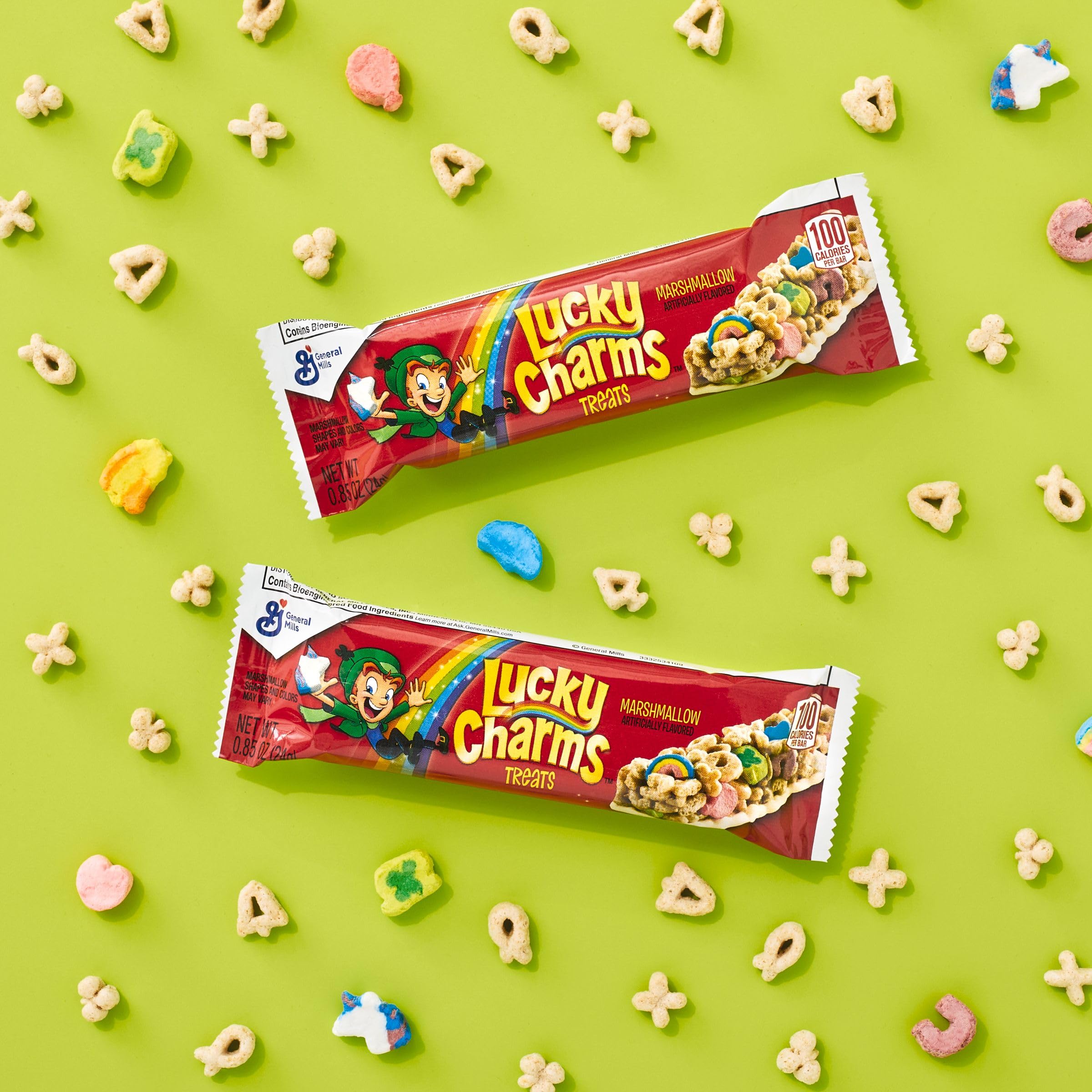 Lucky Charms Treat Bars in lunchbox, kid-friendly snack.