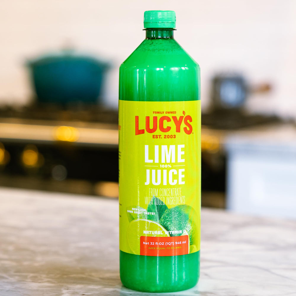Lucy’s Lime Juice cap close-up, screw-top sealing for easy pouring.