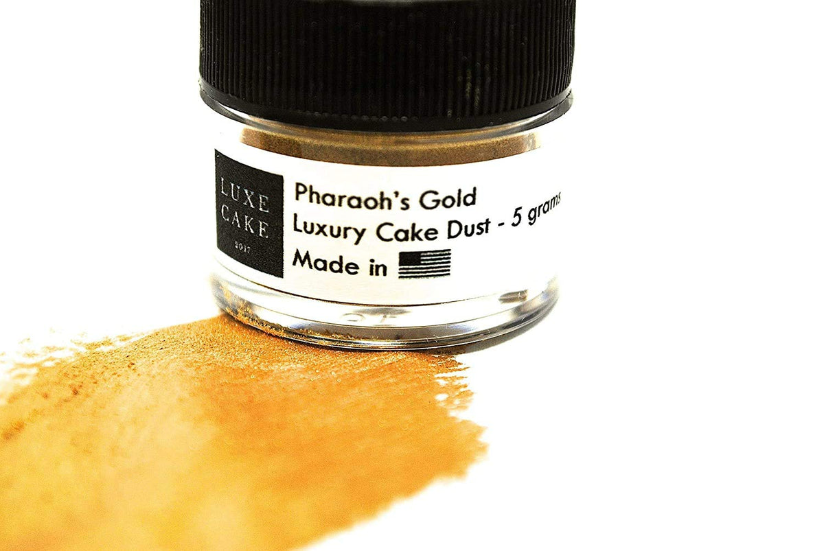 Luxe Cake 24-karat gold dust pour on a cake for bold shimmer