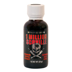 Mad Dog Gear ECO 1 Million Scoville bottle pour showing clean, controllable heat for recipes.