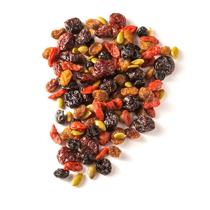 Made In Nature Superberry mix at a picnic for outdoor fueling.