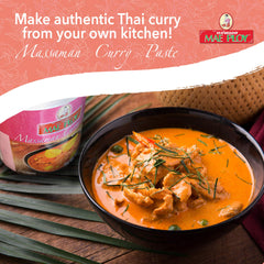 Mae Ploy Massaman curry paste ingredients, lemongrass and galangal aroma for richer curries.