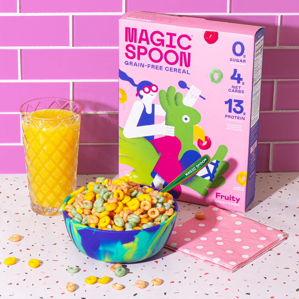 Magic Spoon Fruity cereal box highlighting gluten-free and grain-free formula.