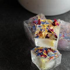 All-natural, food-grade petals with no additives or artificial dyes.