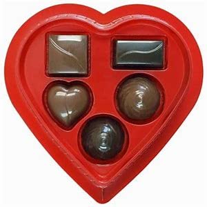 MAJUU CONNECT gift-ready box, a charming Valentine surprise