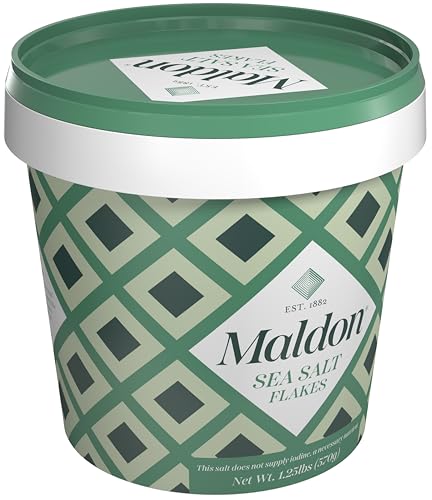 Maldon Sea Salt Flakes pyramid closeup highlighting premium texture.