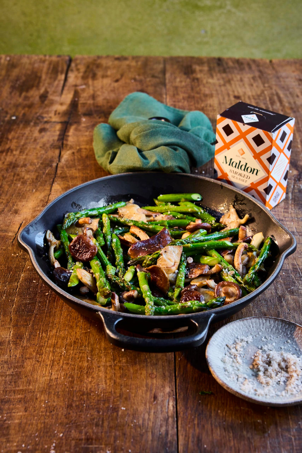 Maldon smoked sea salt flakes pantry display, sustainable sourcing adds flavor