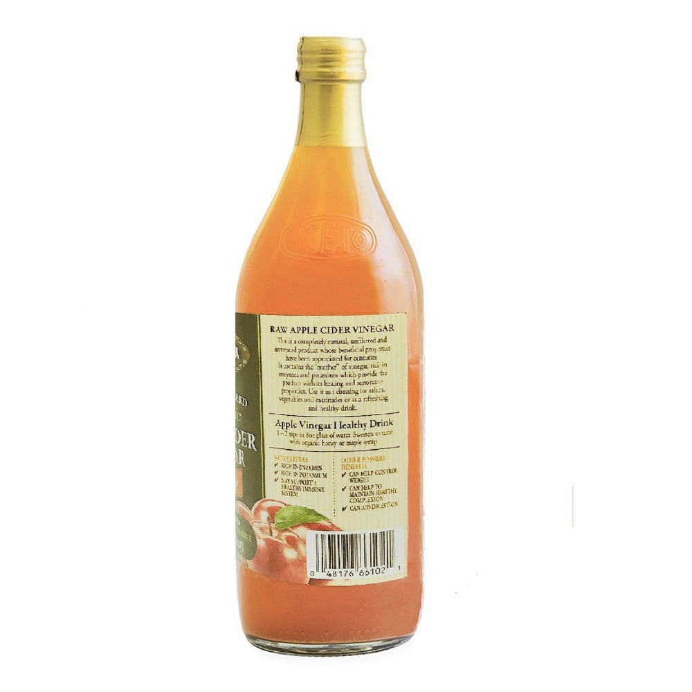 Mantova Apple Cider Vinegar mother closeup shows natural enzymes and fermentation.