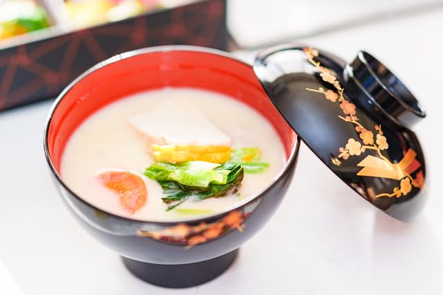 Traditional Kurashiki craft in MARUFUKU miso production