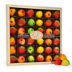 Marzipan Bergen 36-piece fruit box tray with colorful fruit-shaped marzipan, ideal for gifting.