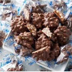 Mascot Pecan Clusters gift box presentation, perfect for celebrations and gifting.