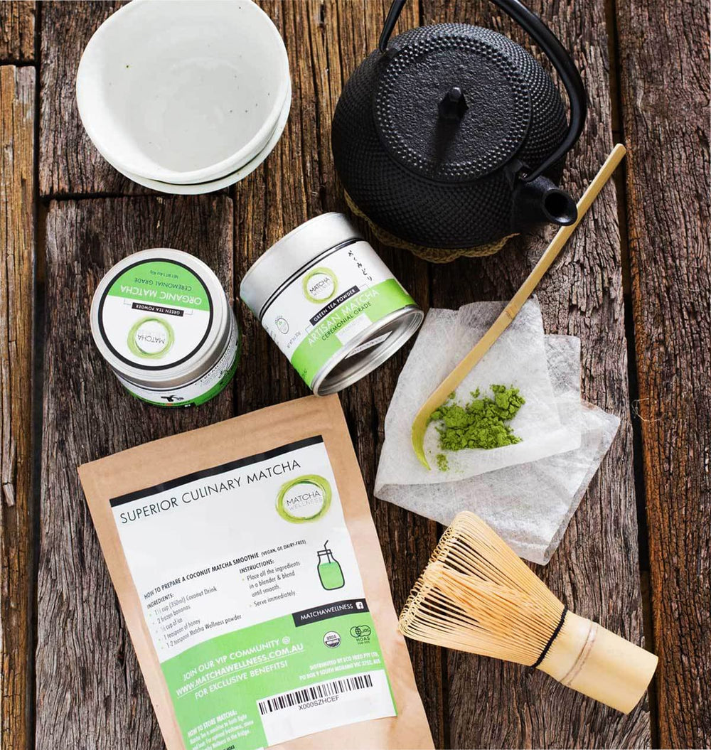 Matcha Wellness organic label highlights clean ingredients and ritual use.