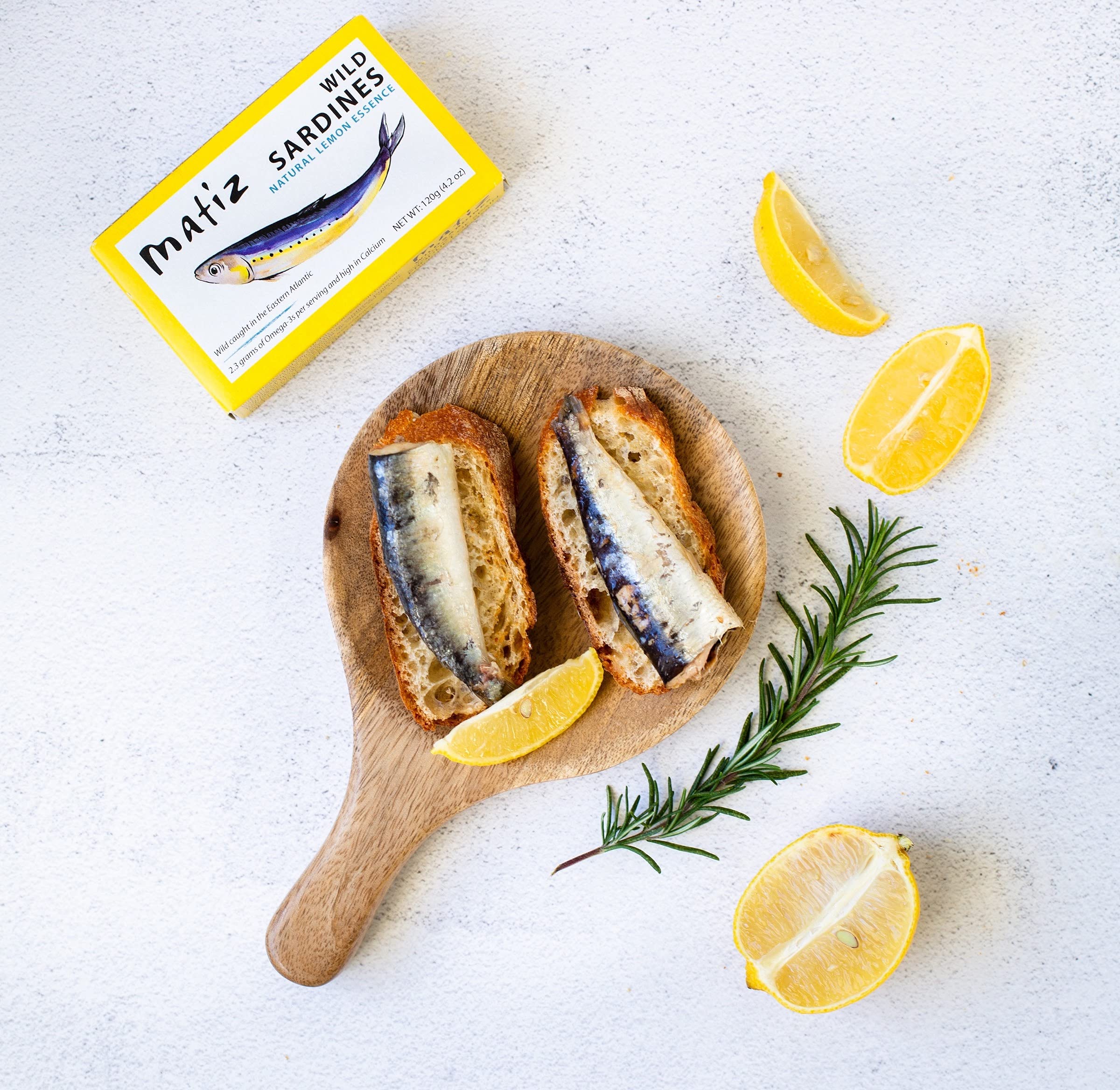 Matiz sardines lemon essence-infused for bright, zesty flavor.