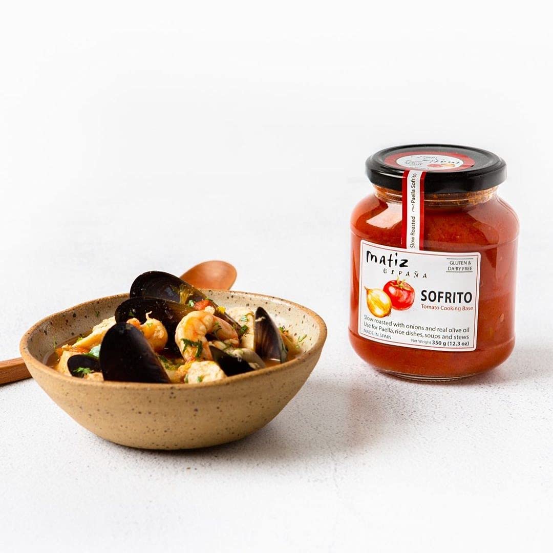 Matiz Sofrito bruschetta or pasta base, versatile uses beyond paella.