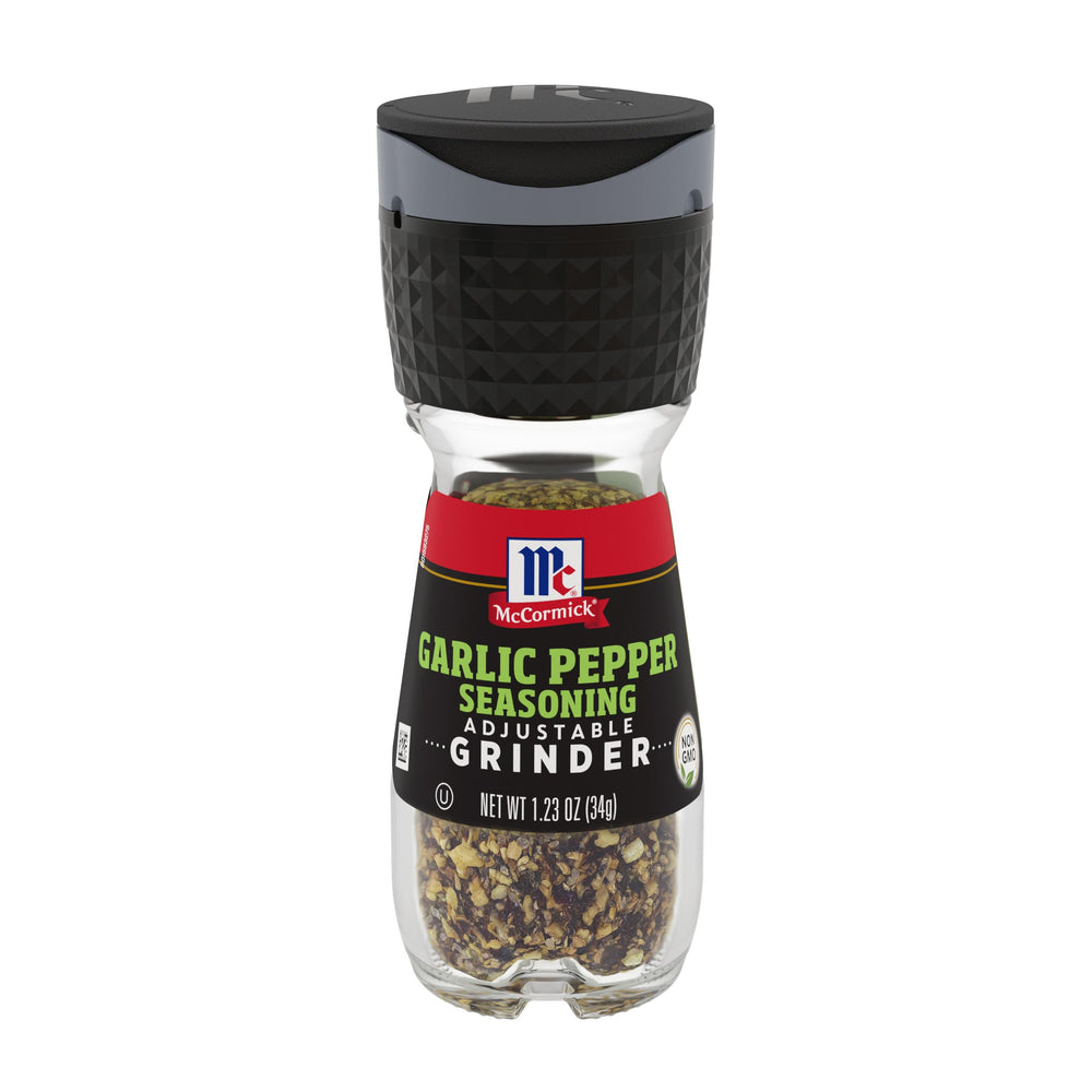 McCormick Garlic Pepper Grinder label highlighting bold flavor blend for meals