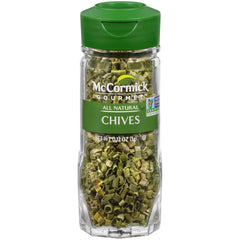 McCormick Gourmet Chives packaging showing freeze-dried freshness for easy, long-lasting flavor.