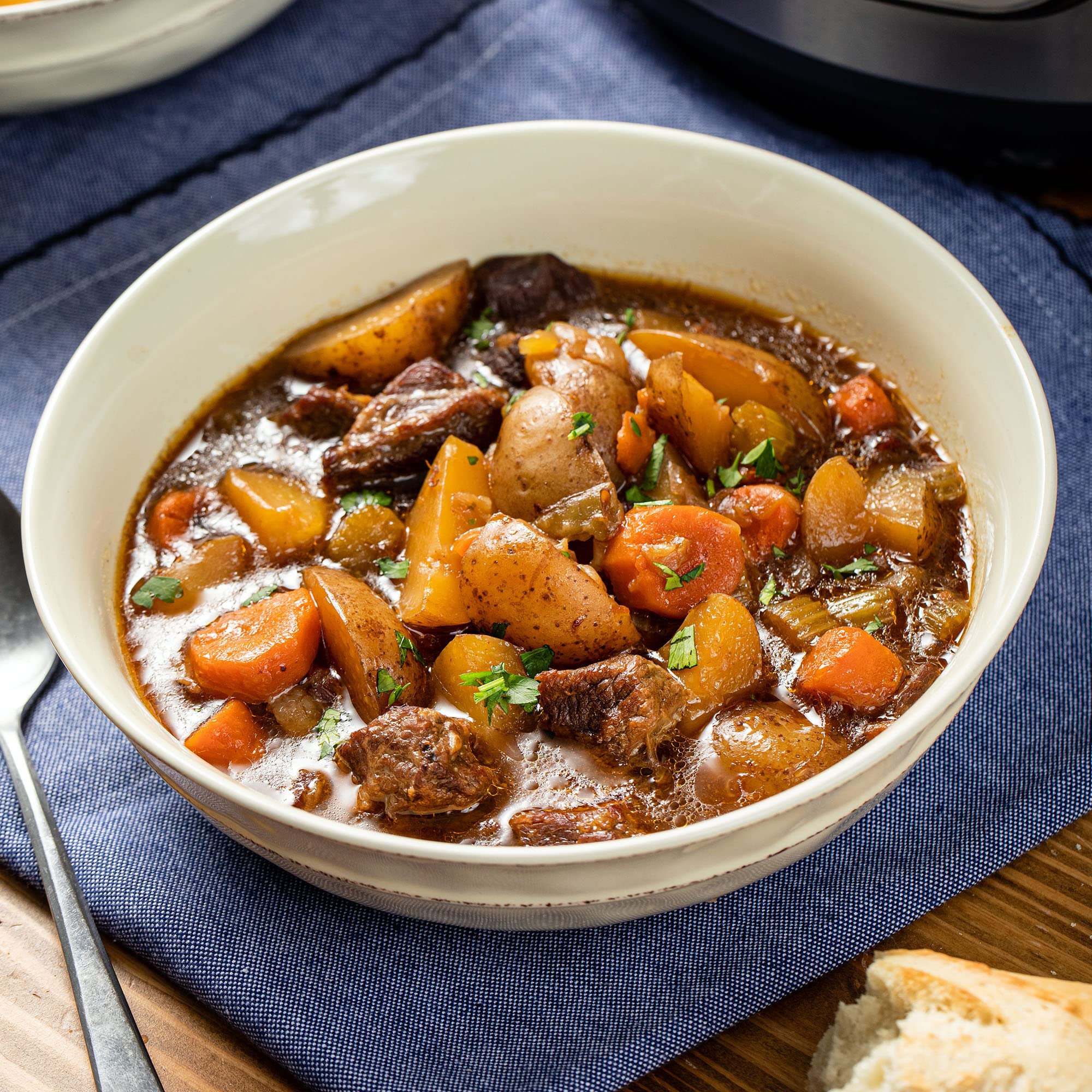 McCormick Instant Pot beef stew ready in minutes emphasizes speed.