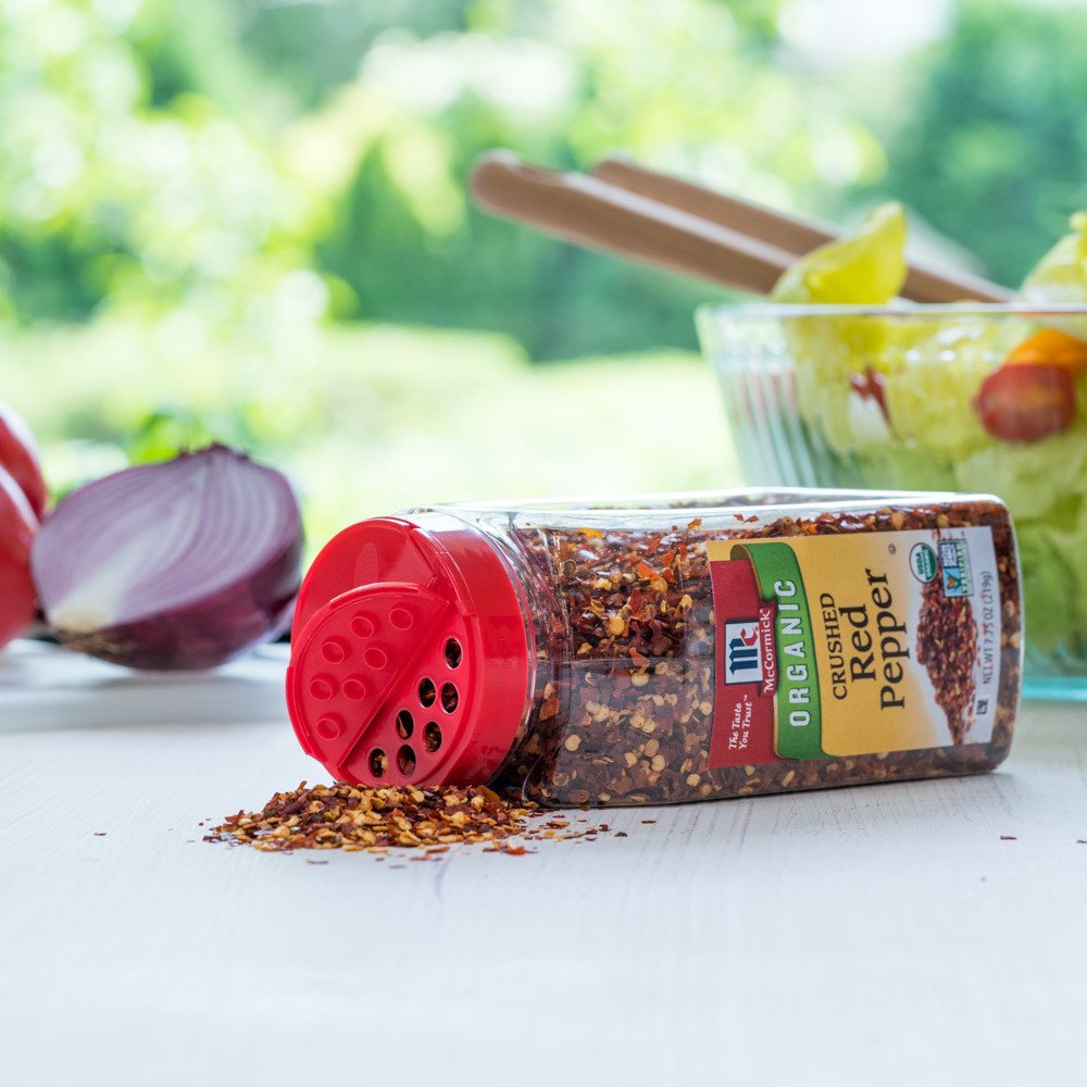 McCormick Organic Crushed Red Pepper pizza topping adds color