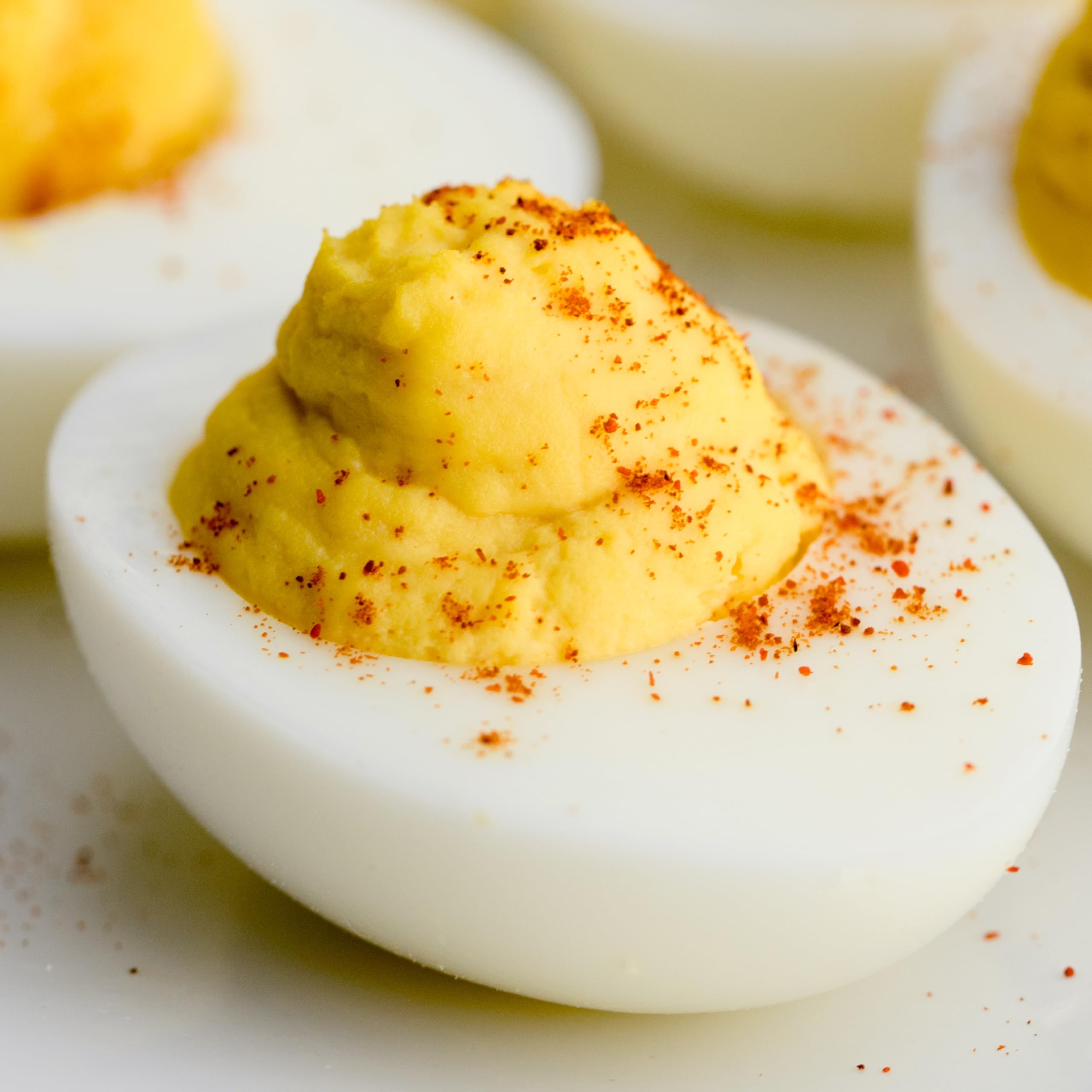 McCormick Paprika non-GMO label signals quality and consistency.