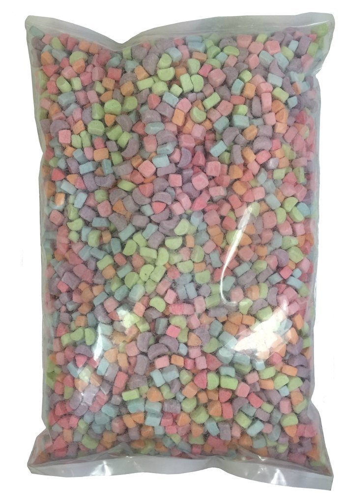 Medley Hills Farm hot chocolate topping marshmallow bits enhance warm drinks.