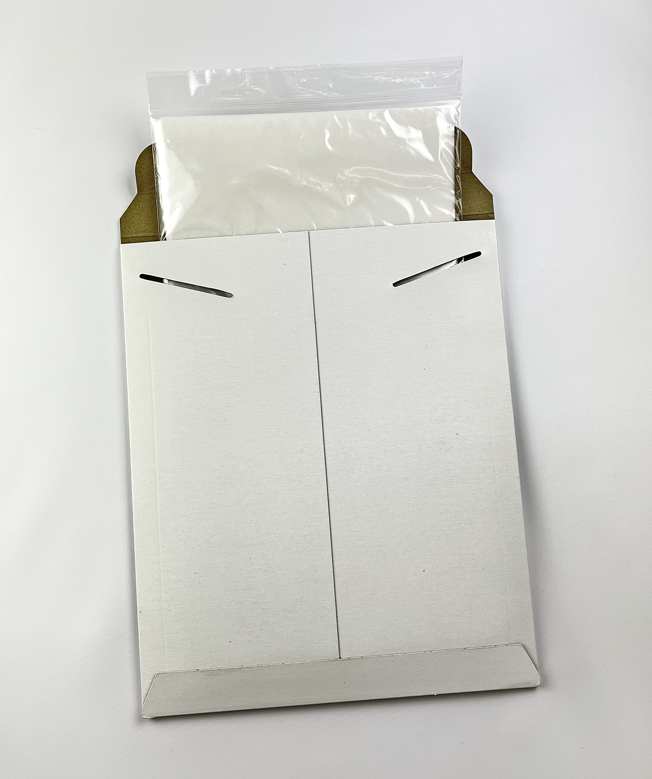 MeganJDesigns white wafer paper sheets enable crisp edible prints.