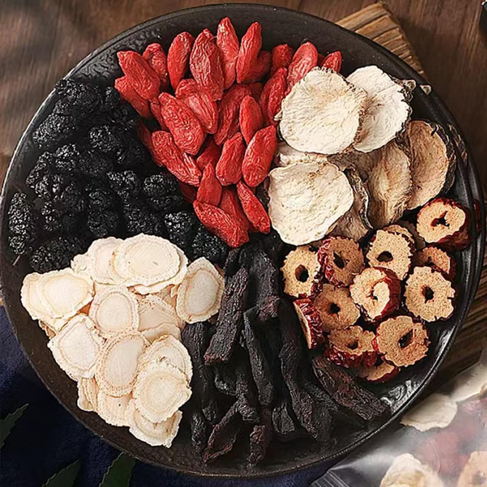 Meideal red dates and goji berry mix highlighting rich flavor notes.
