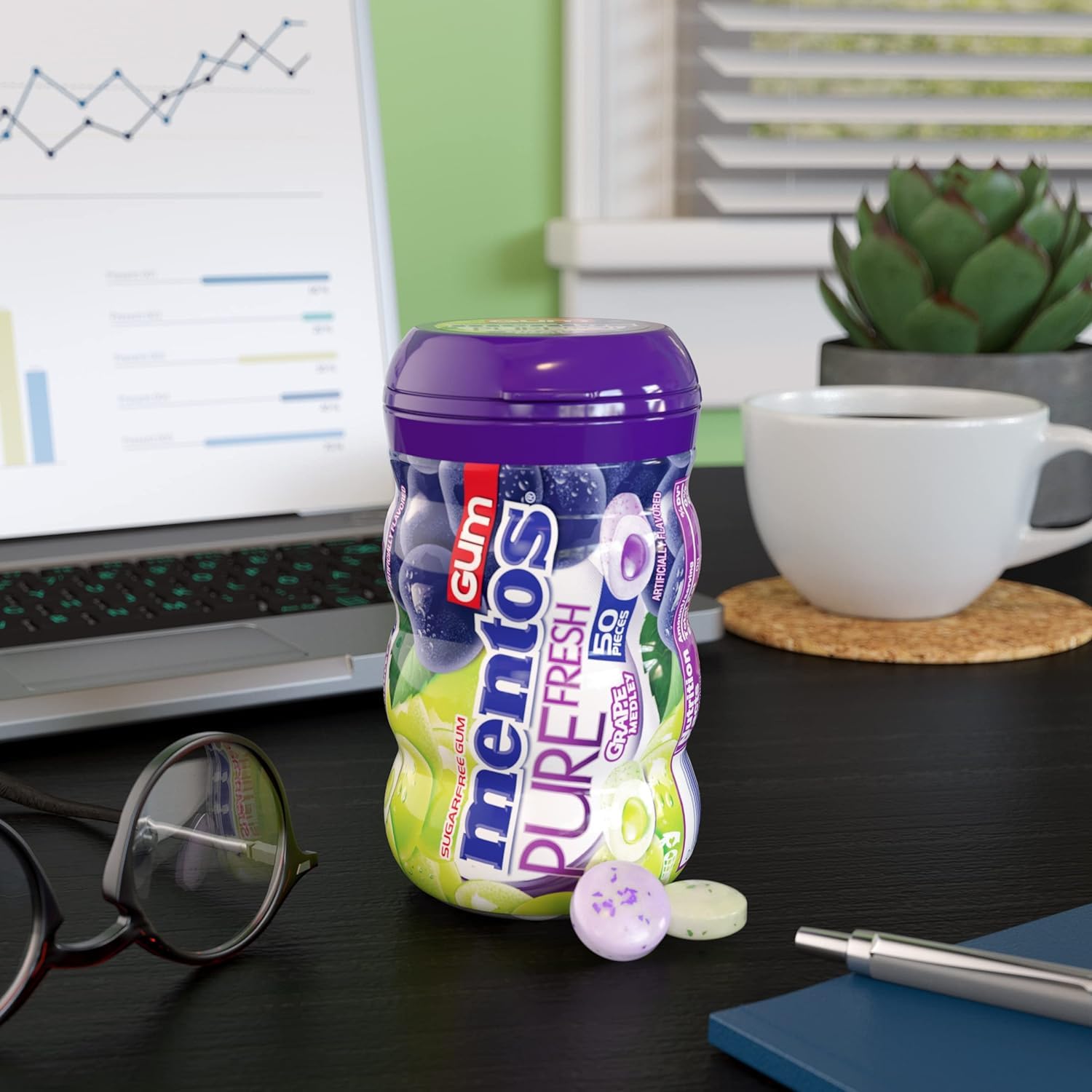 Desk-curvy bottle on a workspace for quick breath refresh