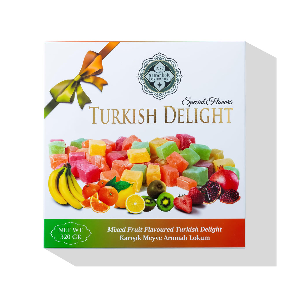 Meşhur Safranbolu Lokumcusu mixed fruit box front showcases premium Turkish delight for gifting.