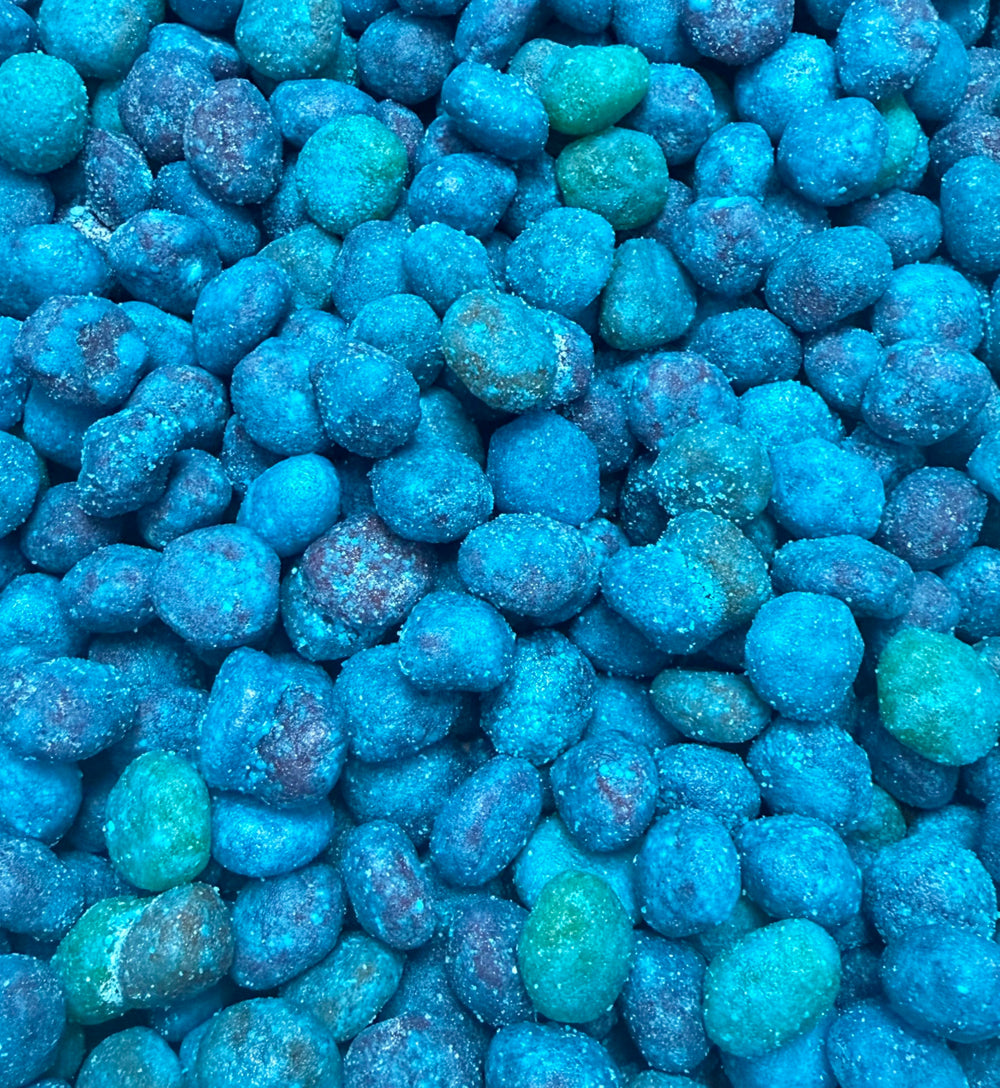 Mexgrim Blue Raspberry Sour Gushers—great for lunchboxes and snack packs.
