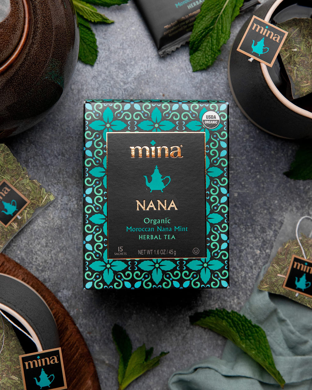 Mina Nana gift-ready box; thoughtful present for tea lovers.