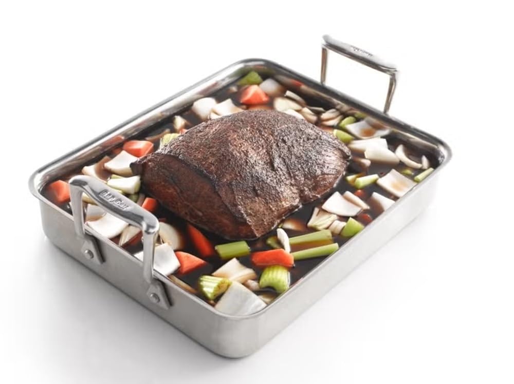 MINOR'S Au Jus concentrate marination bowl boosts tender beef marinades with bold flavor.