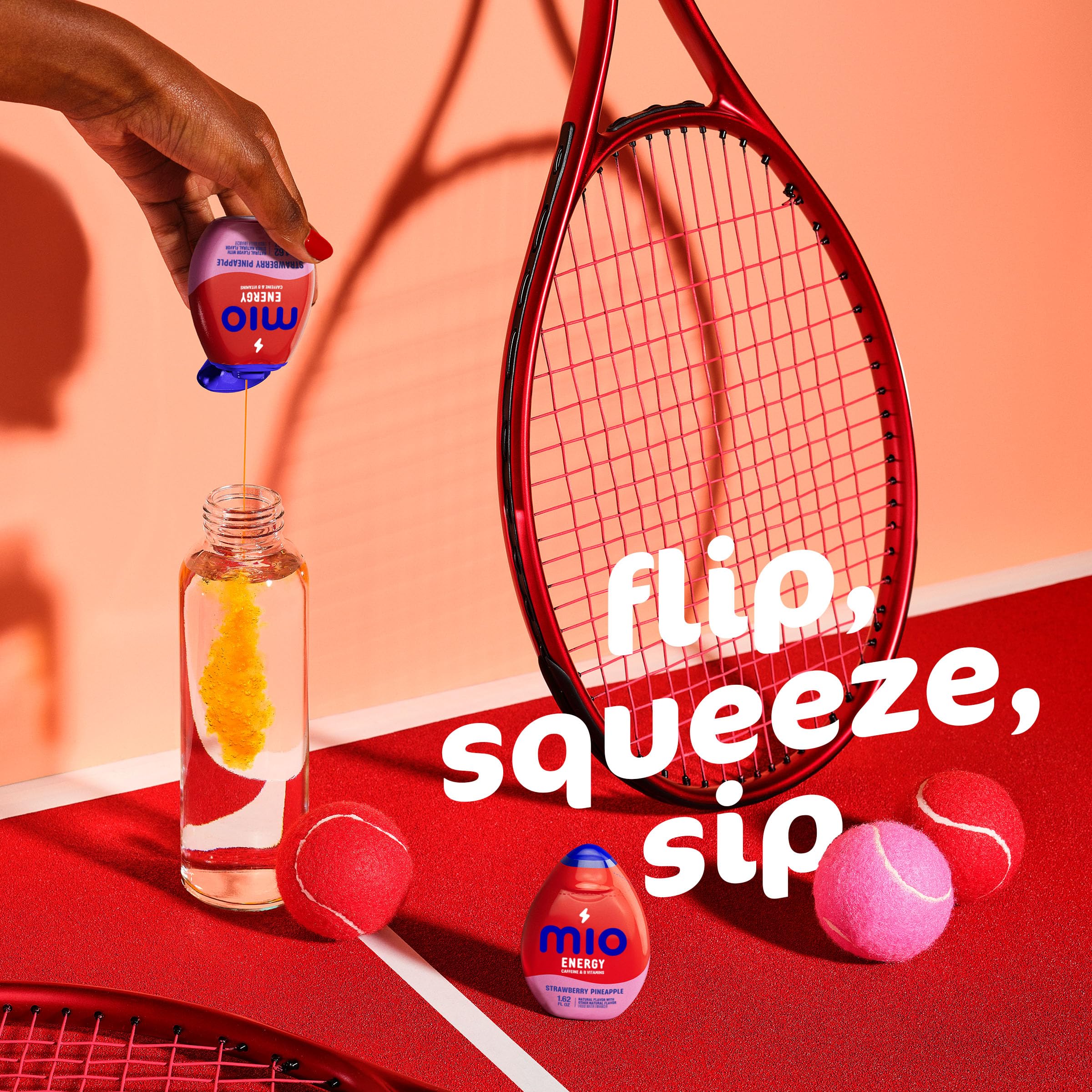 Compact squeeze bottle of Mio Energy ready for gym bag.