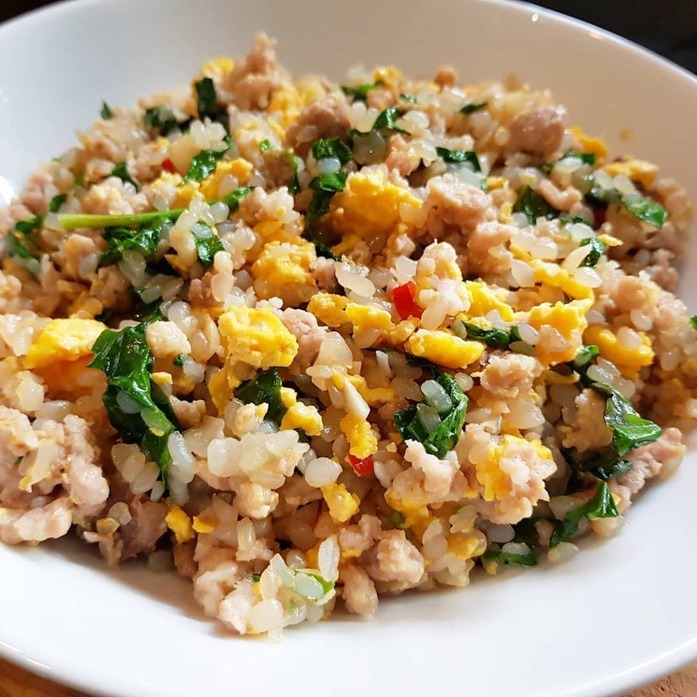 Low-carb, grain-free Miracle Noodle Organic Rice Ready-to-Eat as meal base