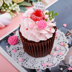 Miss Doozy rose pearl sprinkles sparkle on cakes for celebrations and photos.