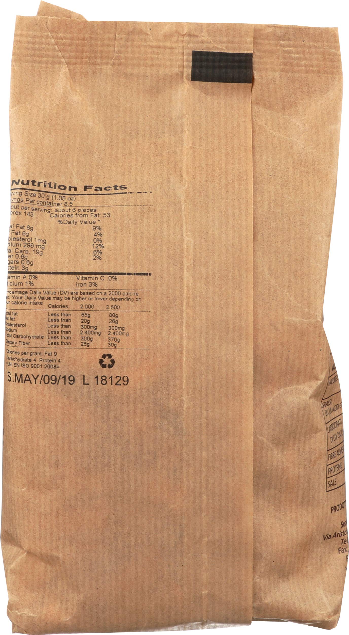 Mitica fennel detail highlights aromatic fennel seeds and traditional bake.