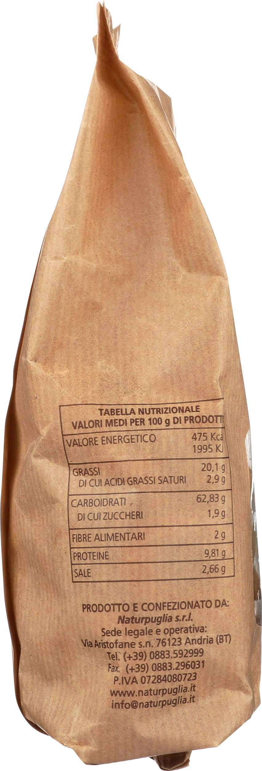 Mitica fennel taralli served with wine for sophisticated snacking.