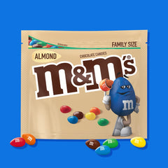 Milk chocolate with almond pieces in bright shells.