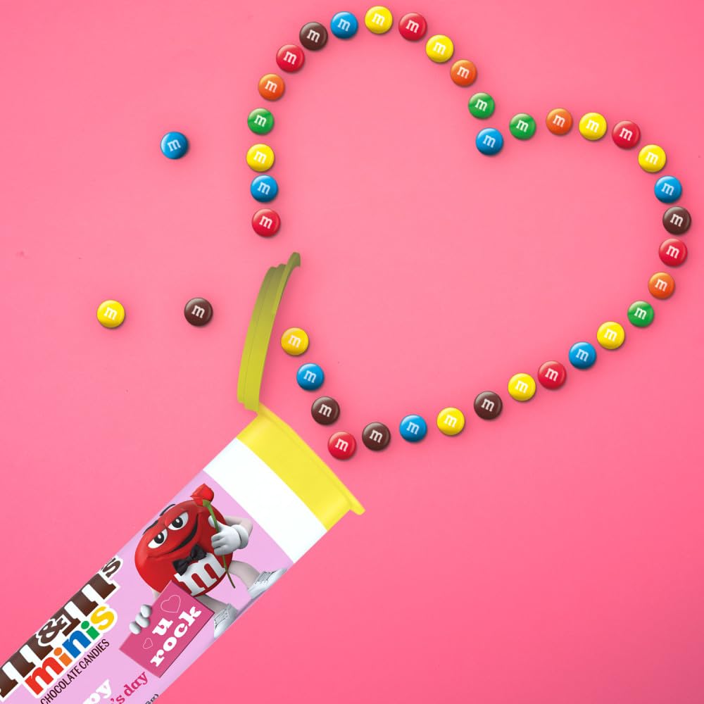 M&M's Minis resealable packaging simplifies gifting and sharing.