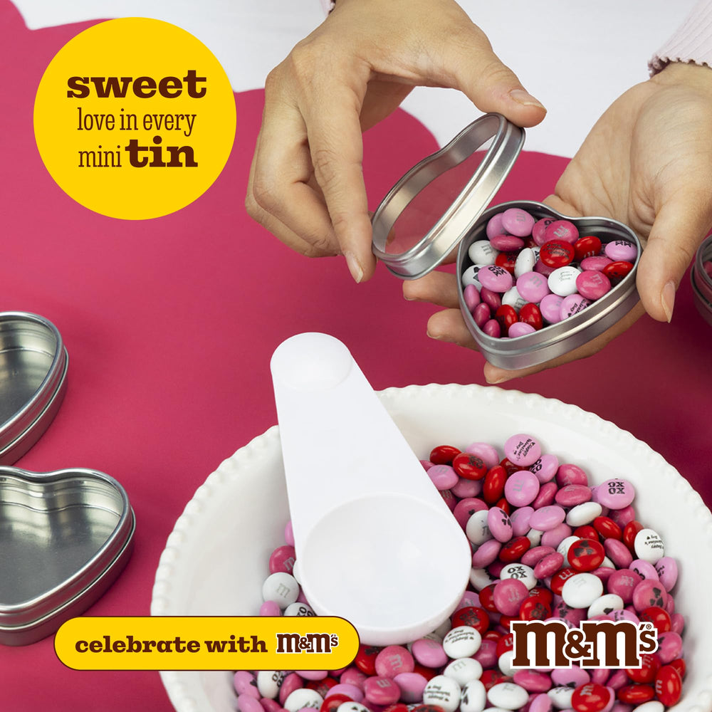 Milk chocolate M&M’S invites sharing at events