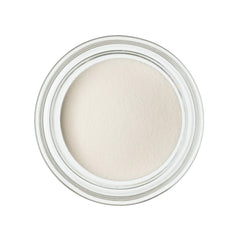 Xanthan Gum thickening a sauce for richer texture and stability.