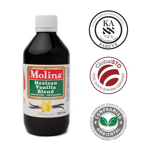 Molina Vanilla Blend bottle pour adds rich vanilla to desserts.