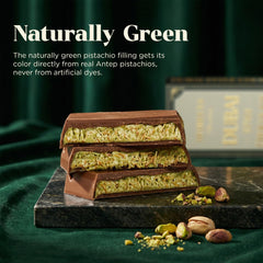 Morelys real pistachio cream close-up with emerald-green filling highlighting quality ingredients.