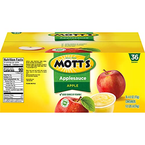 Mott's applesauce 4 oz cup in lunchboxes for easy, tasty snacking